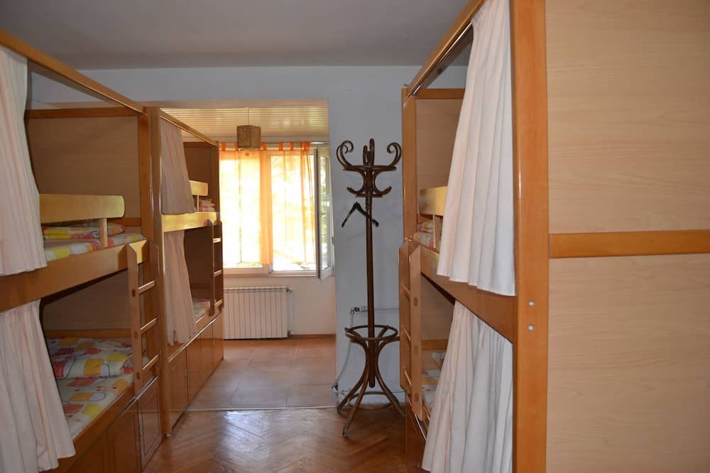 Sonstige