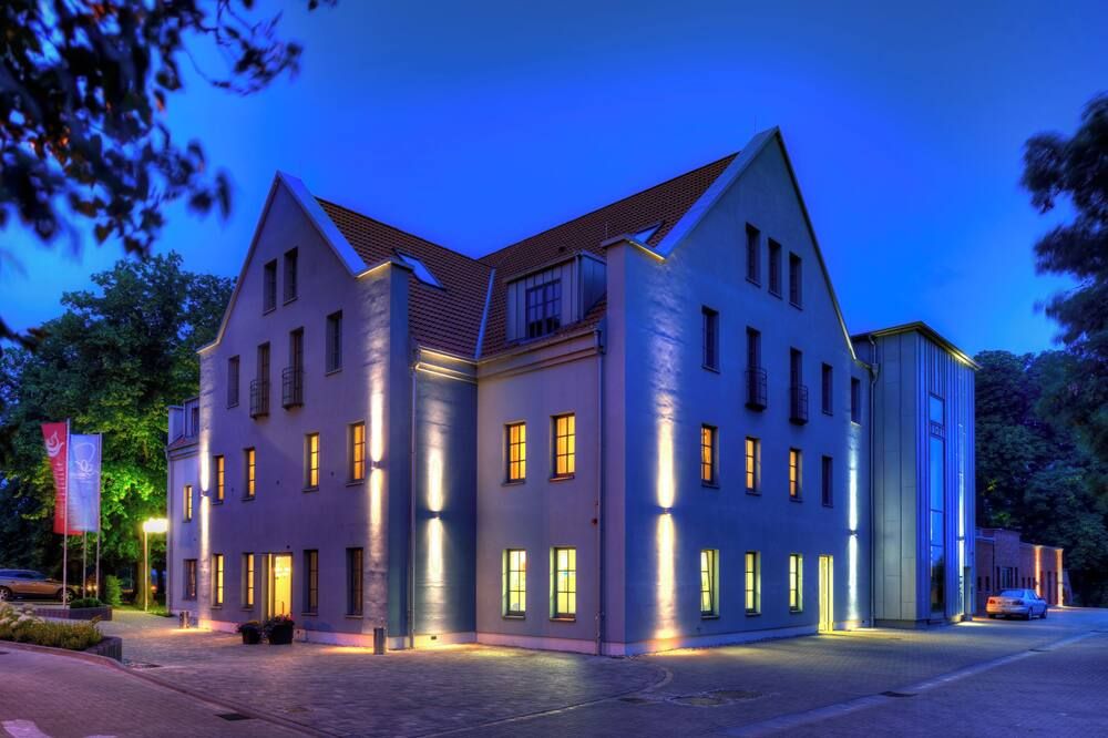 Gebäude