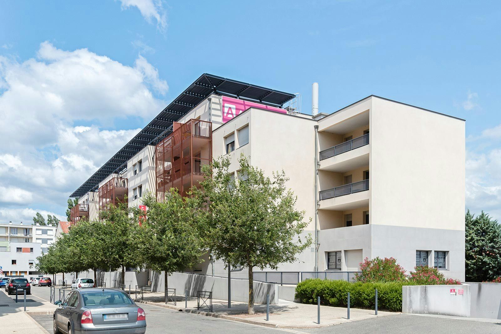 Gebäude