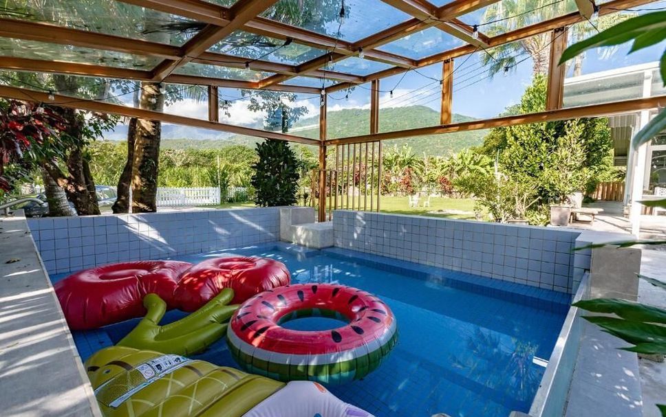 Pool Foto