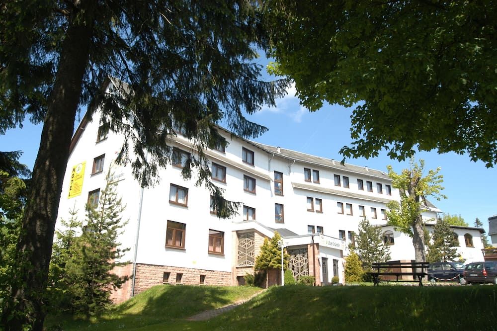 Gebäude