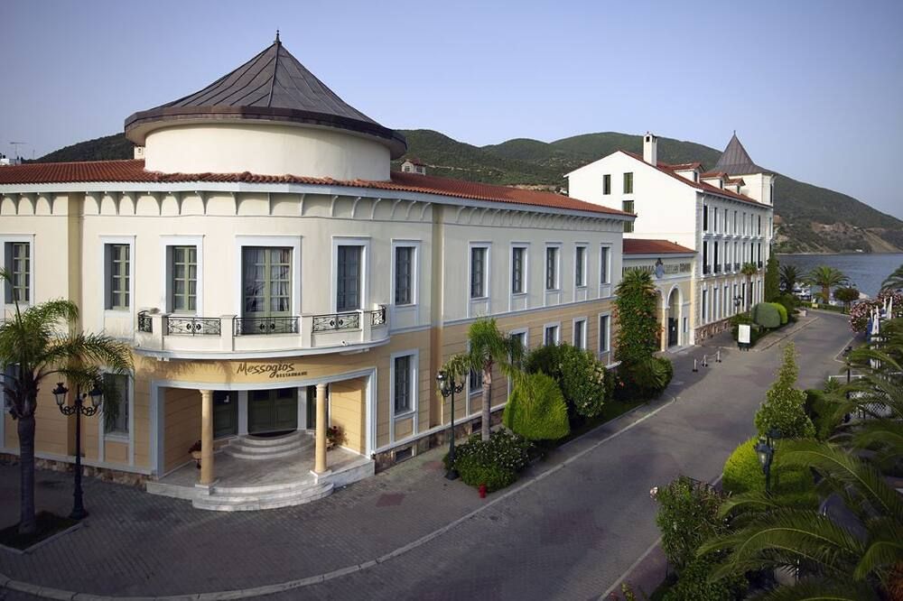 Gebäude