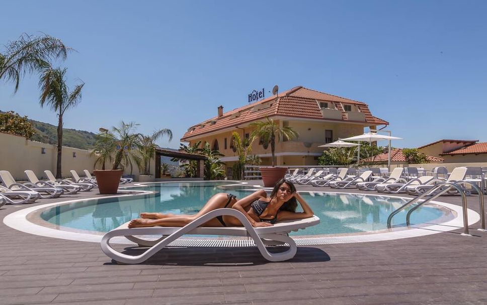Pool Foto