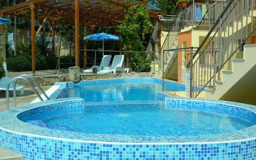 Pool Foto