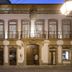 Gebäude