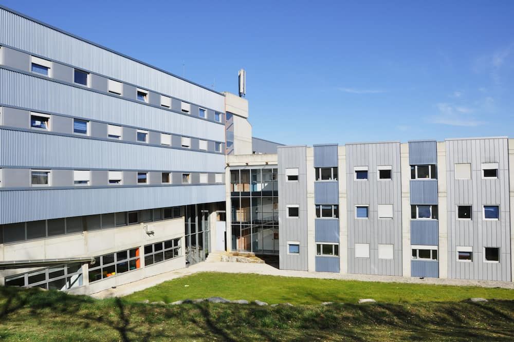 Gebäude