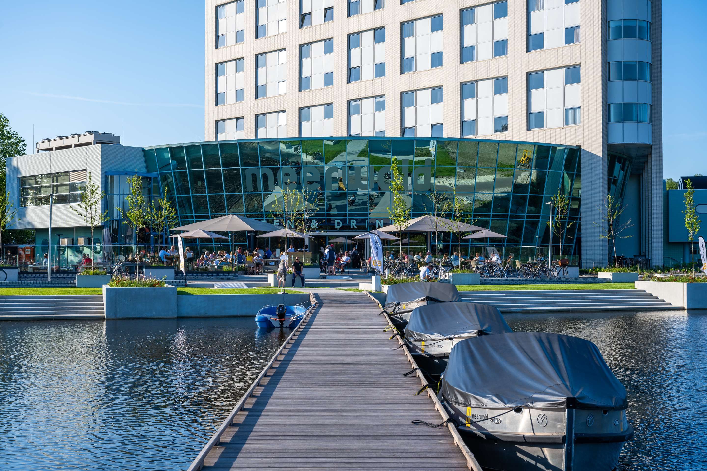 Gebäude