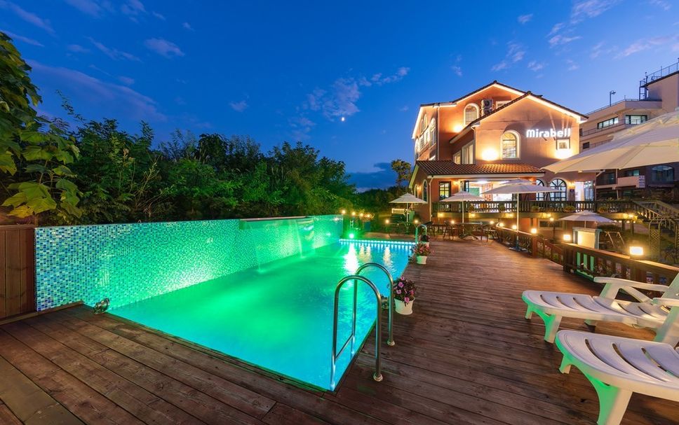Pool Foto