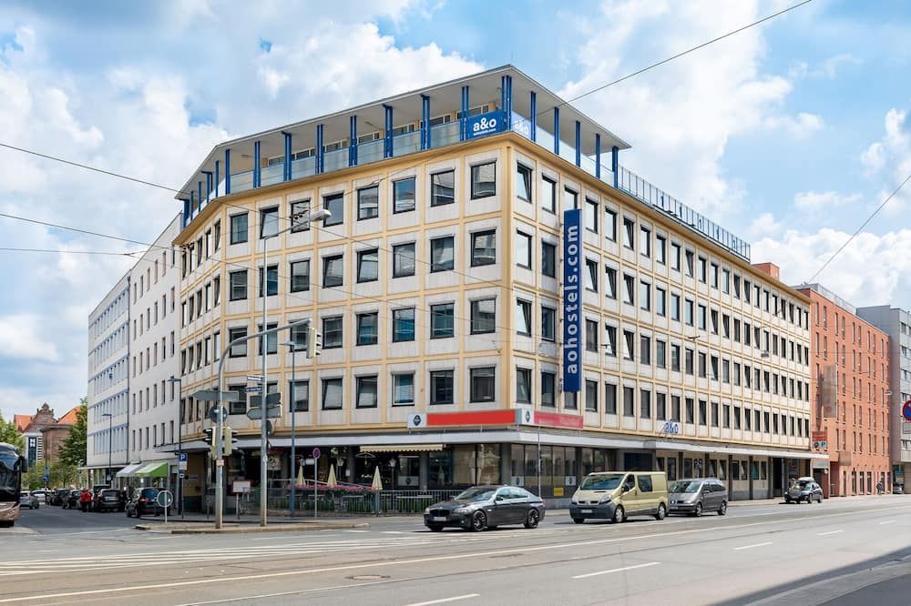 Gebäude
