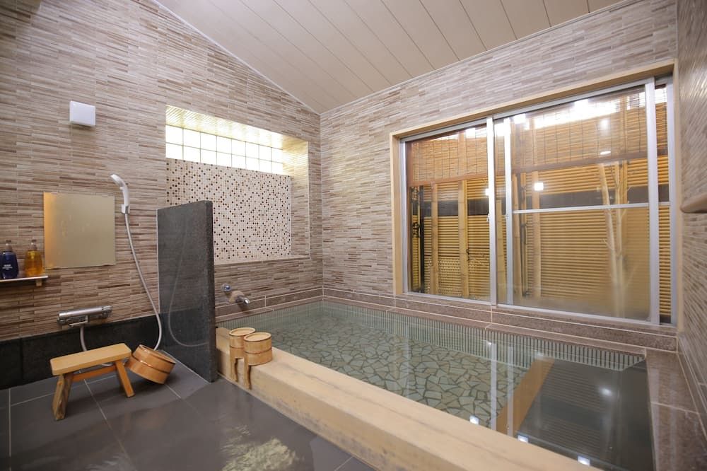 Sonstige
