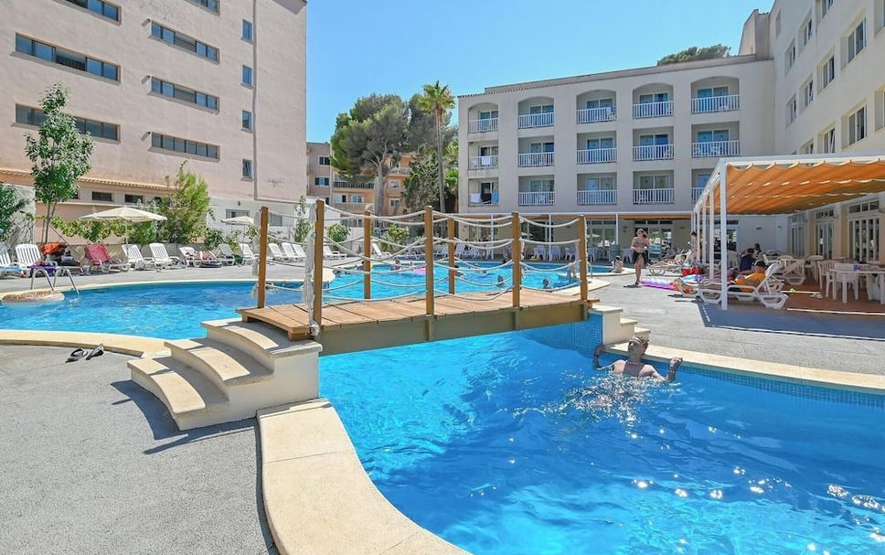 Pool Foto