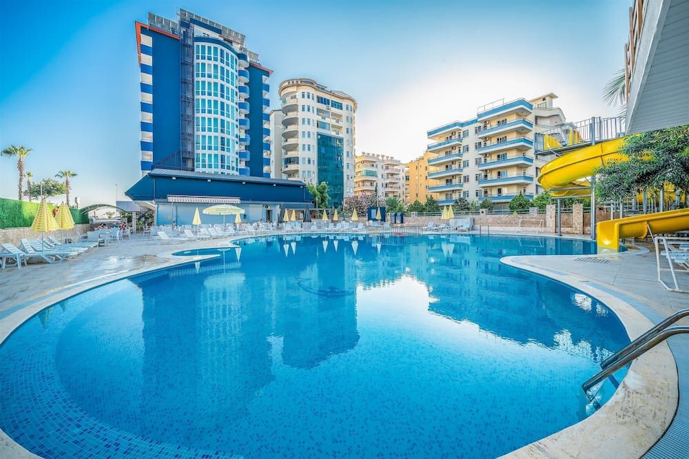 Pool Foto