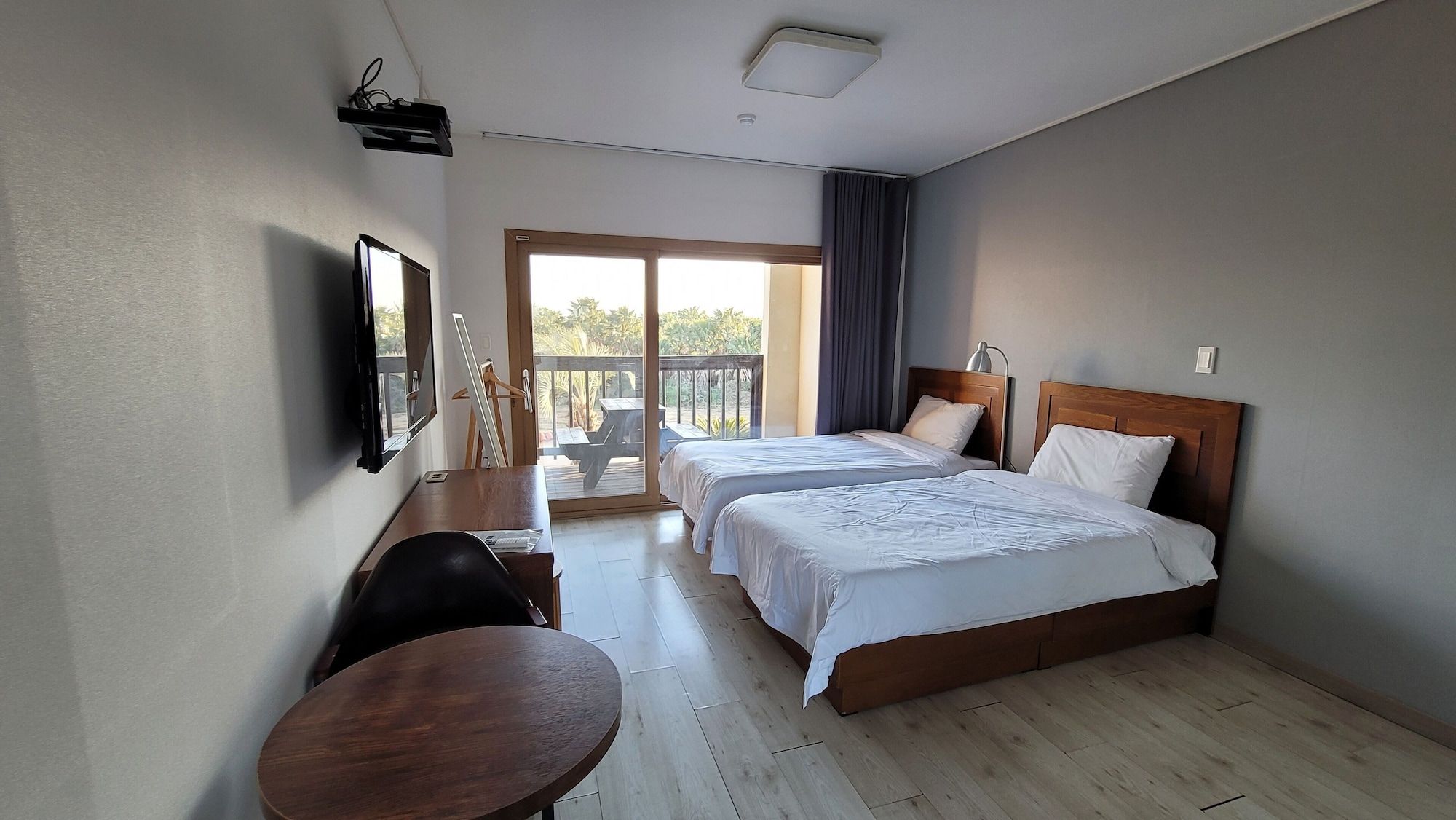 Sonstige