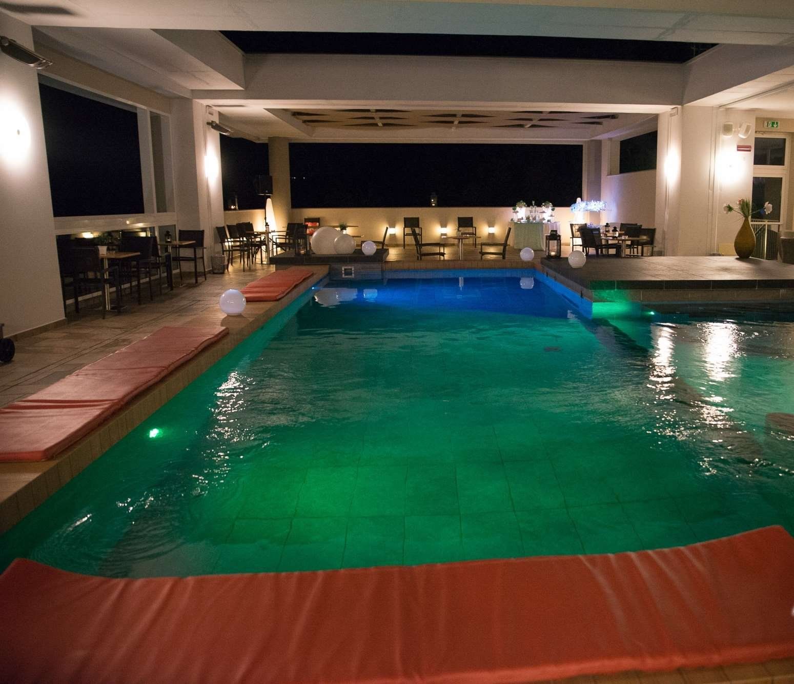 Pool Foto