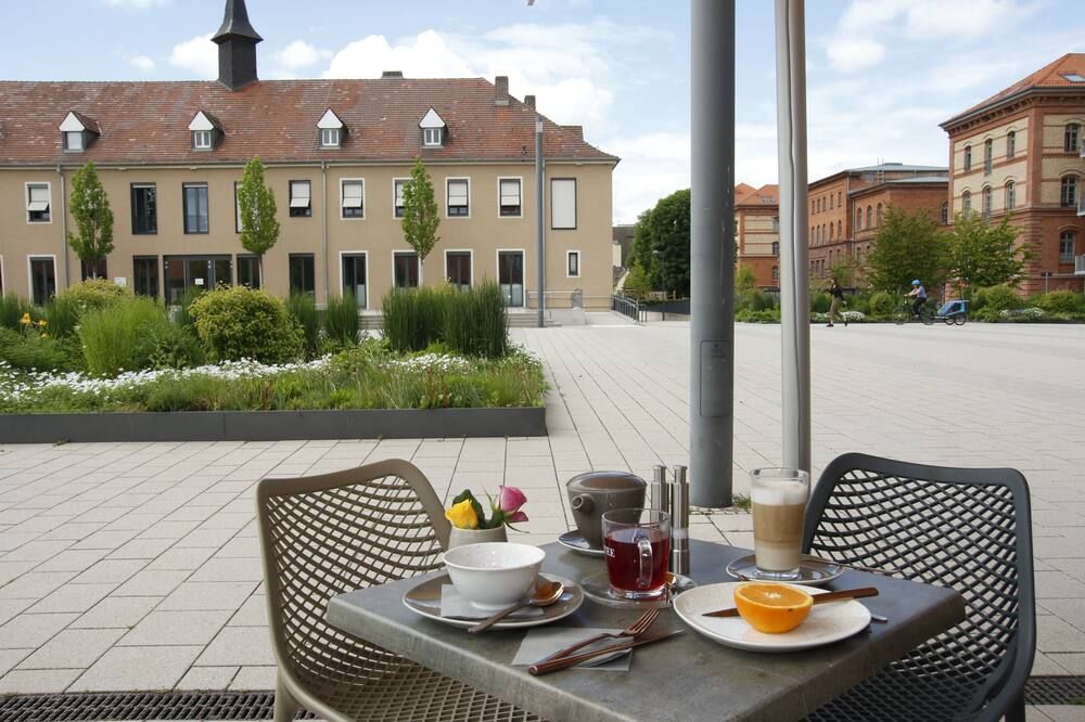 Gebäude
