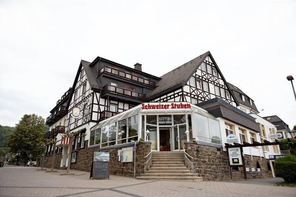 Gebäude