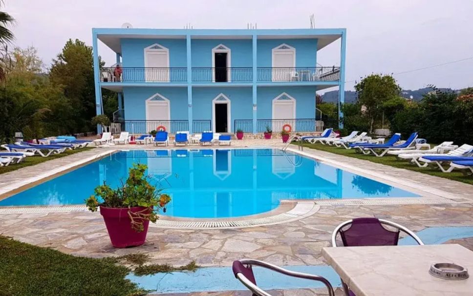 Pool Foto