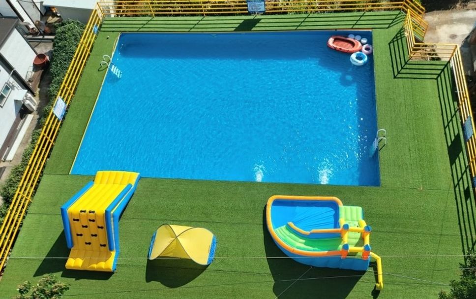 Pool Foto
