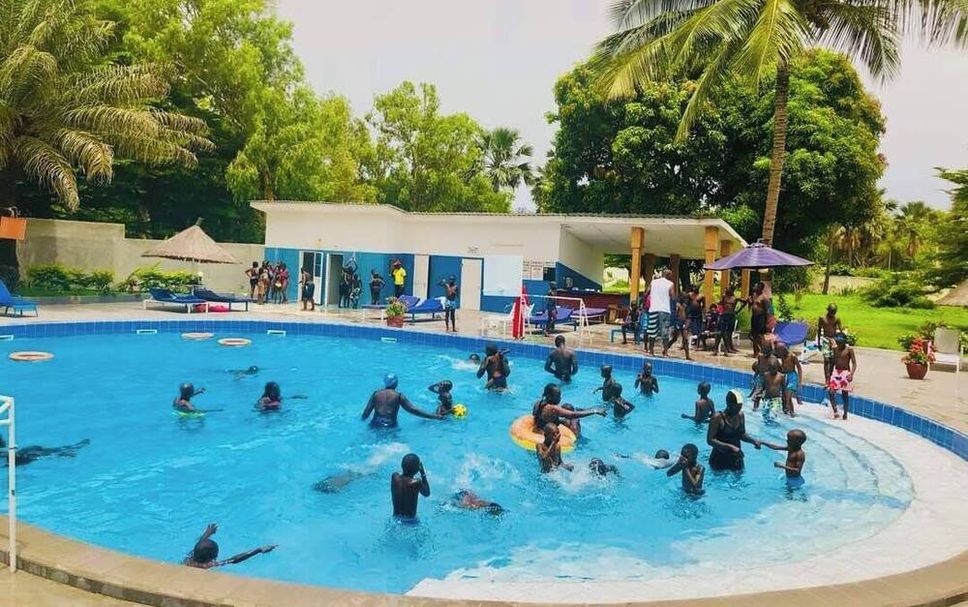 Pool Foto