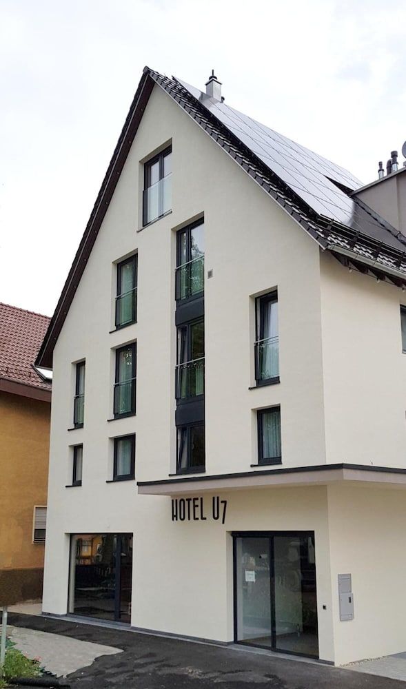 Gebäude