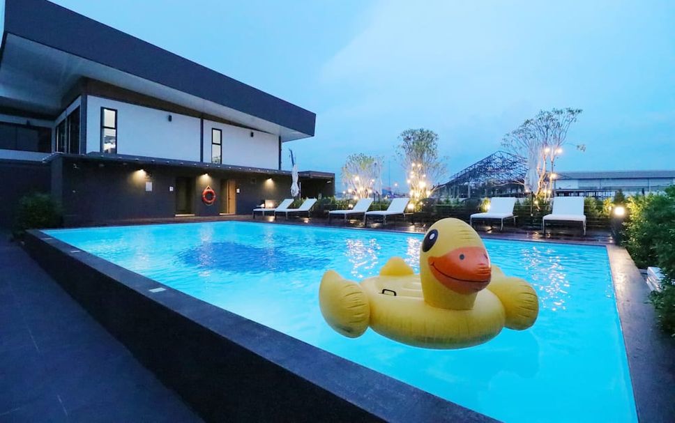 Pool Foto