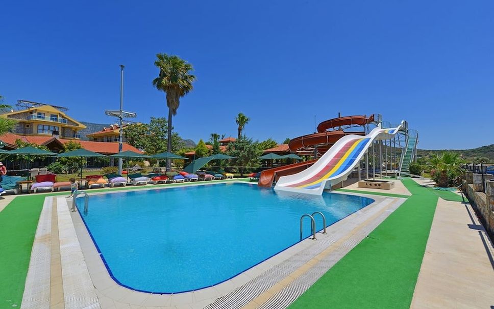 Pool Foto