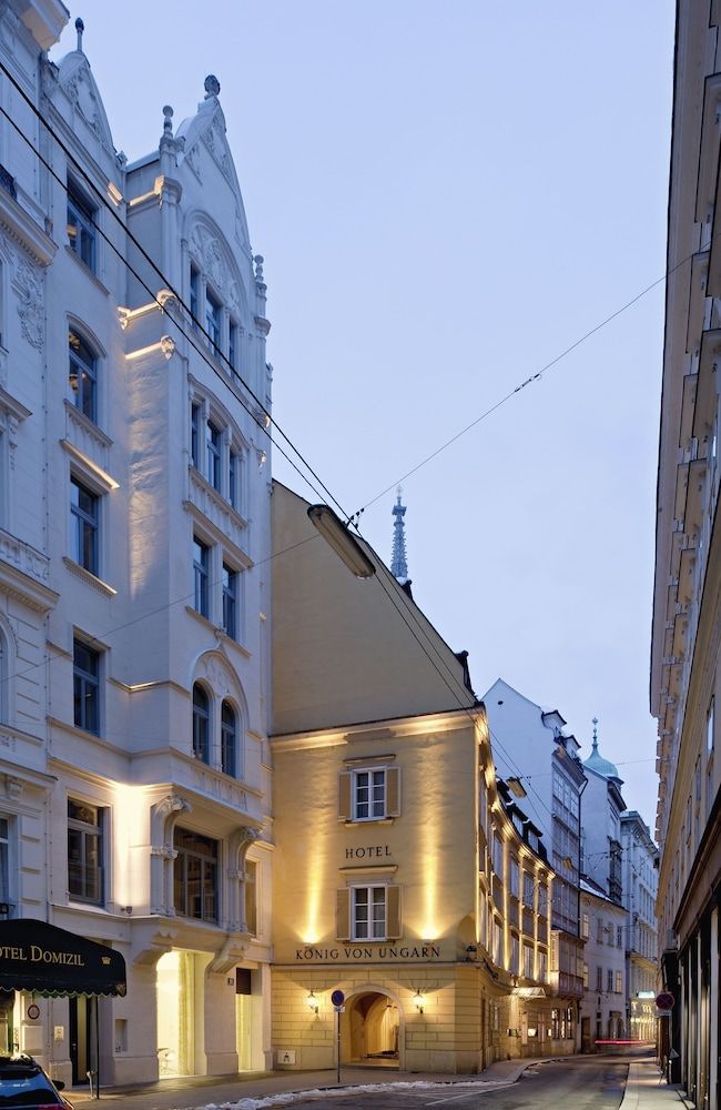 Gebäude