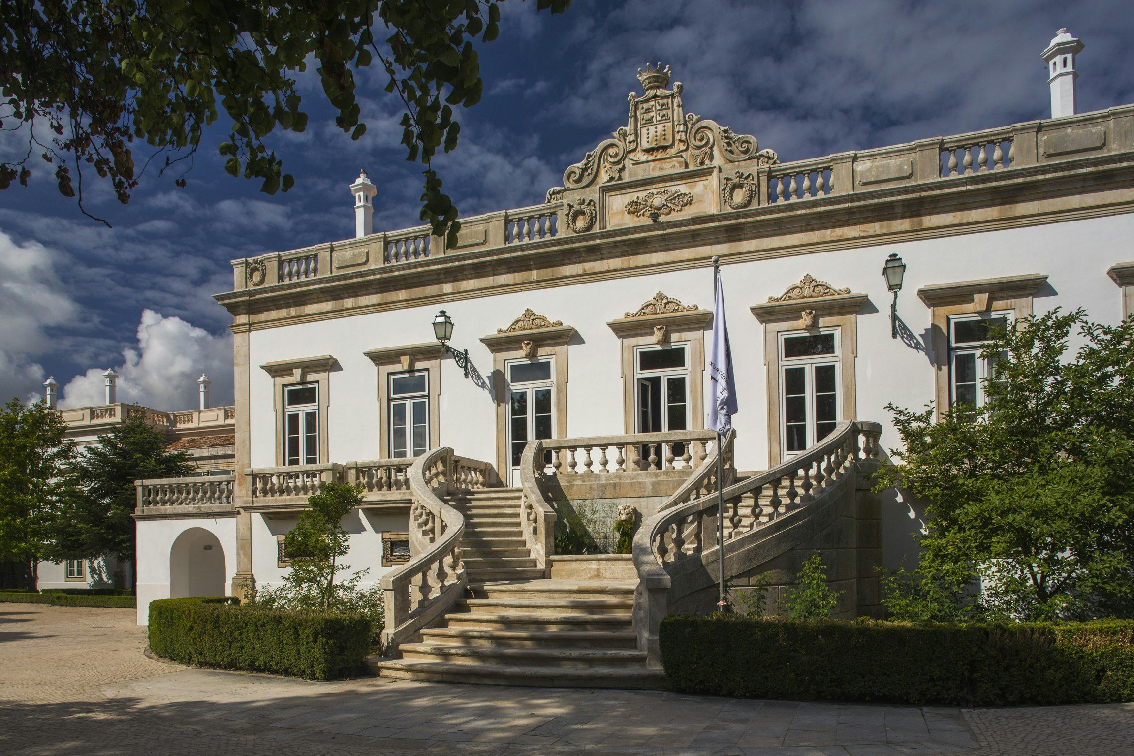 Gebäude