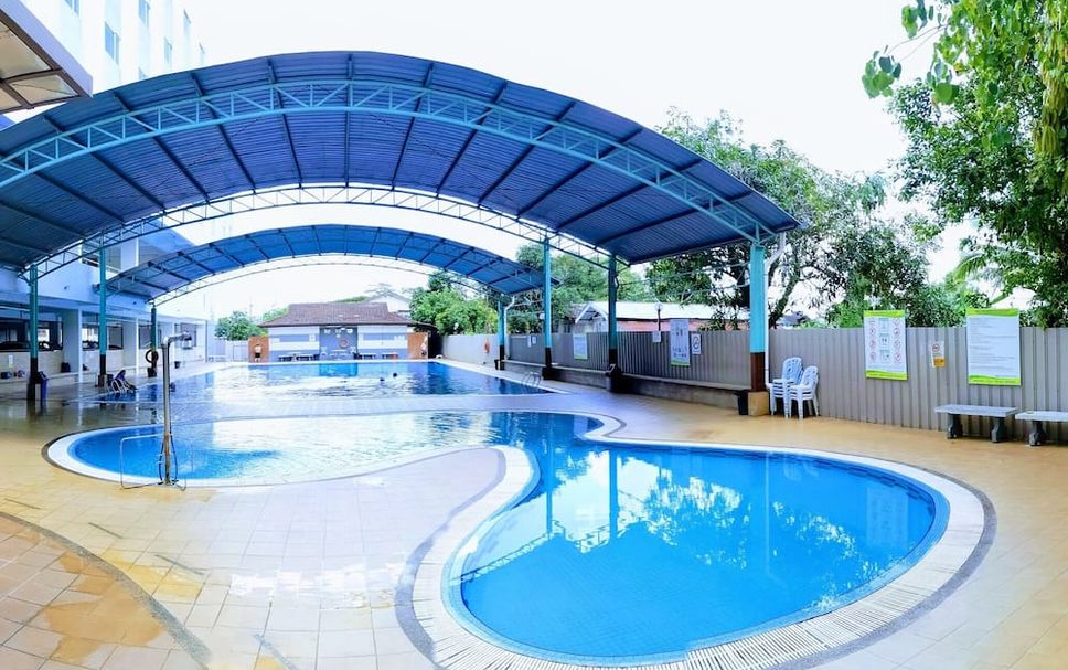 Pool Foto