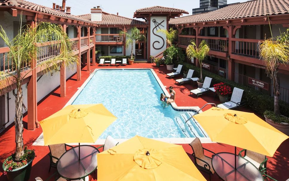 Pool Foto