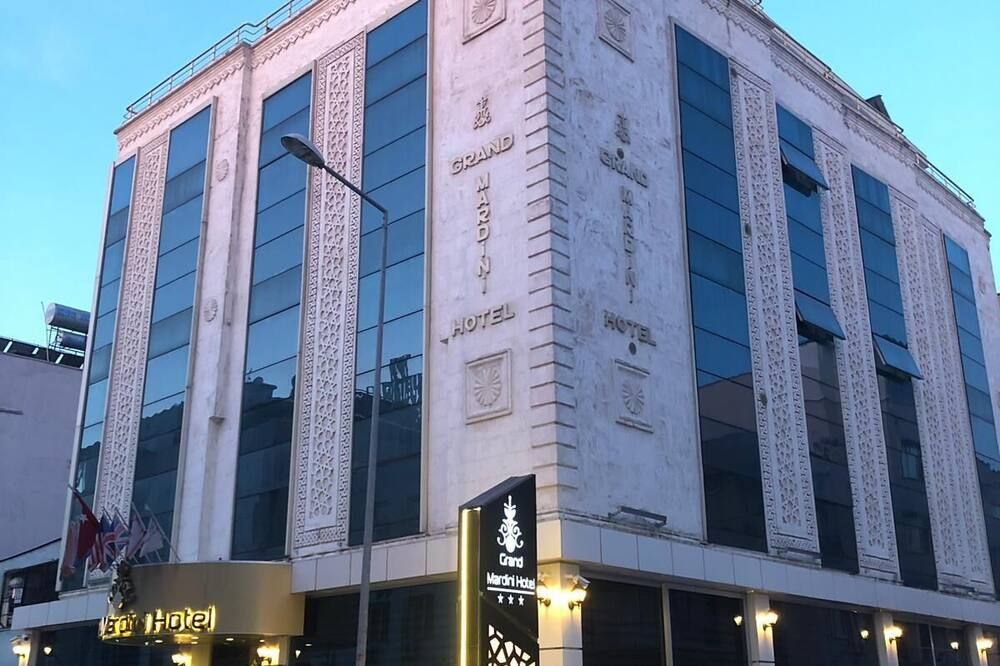 Gebäude