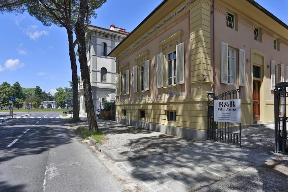 Gebäude