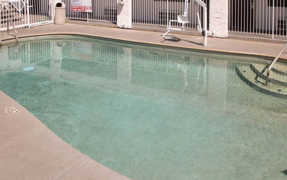 Pool Foto