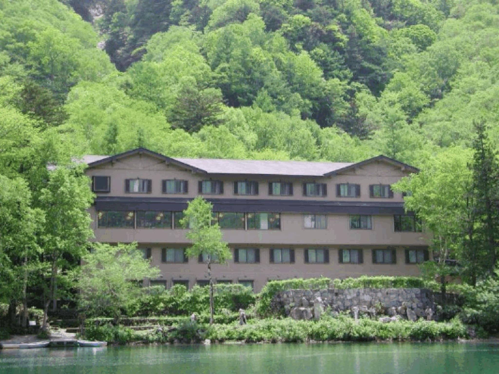 Gebäude