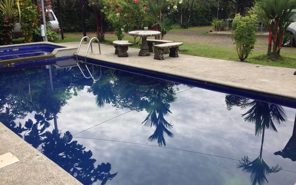 Pool Foto
