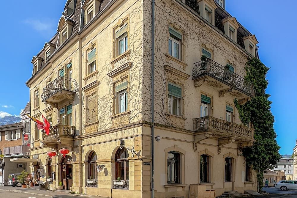 Gebäude