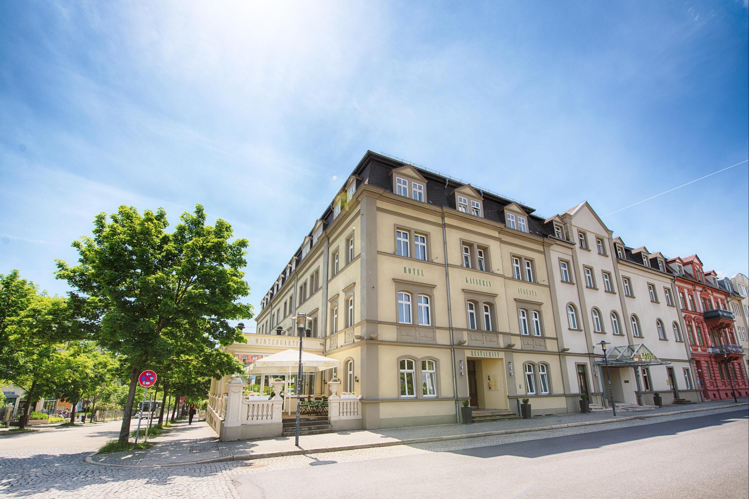 Gebäude