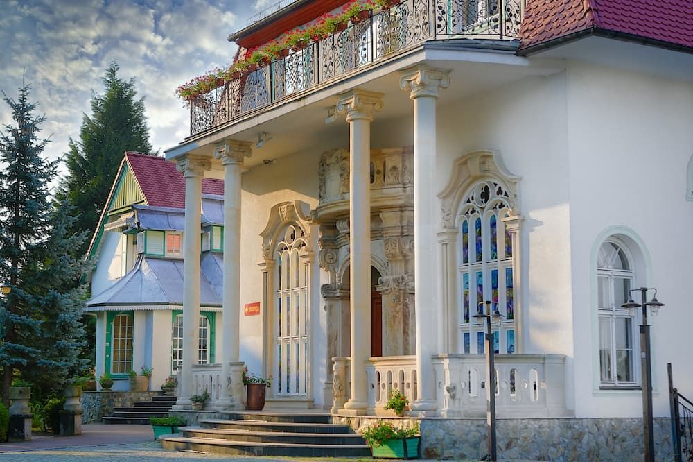 Gebäude