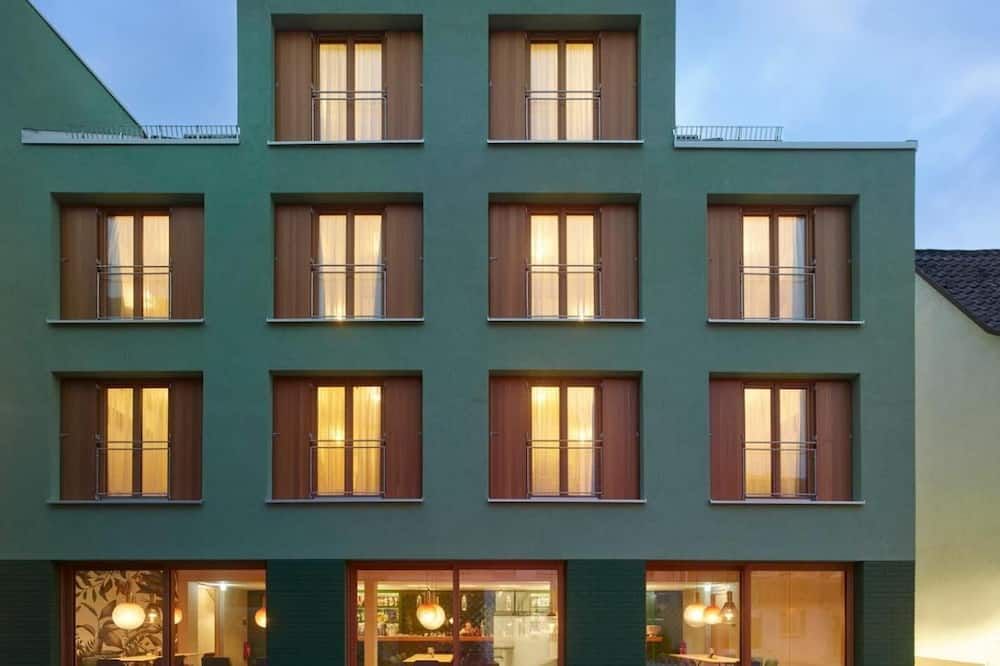 Gebäude