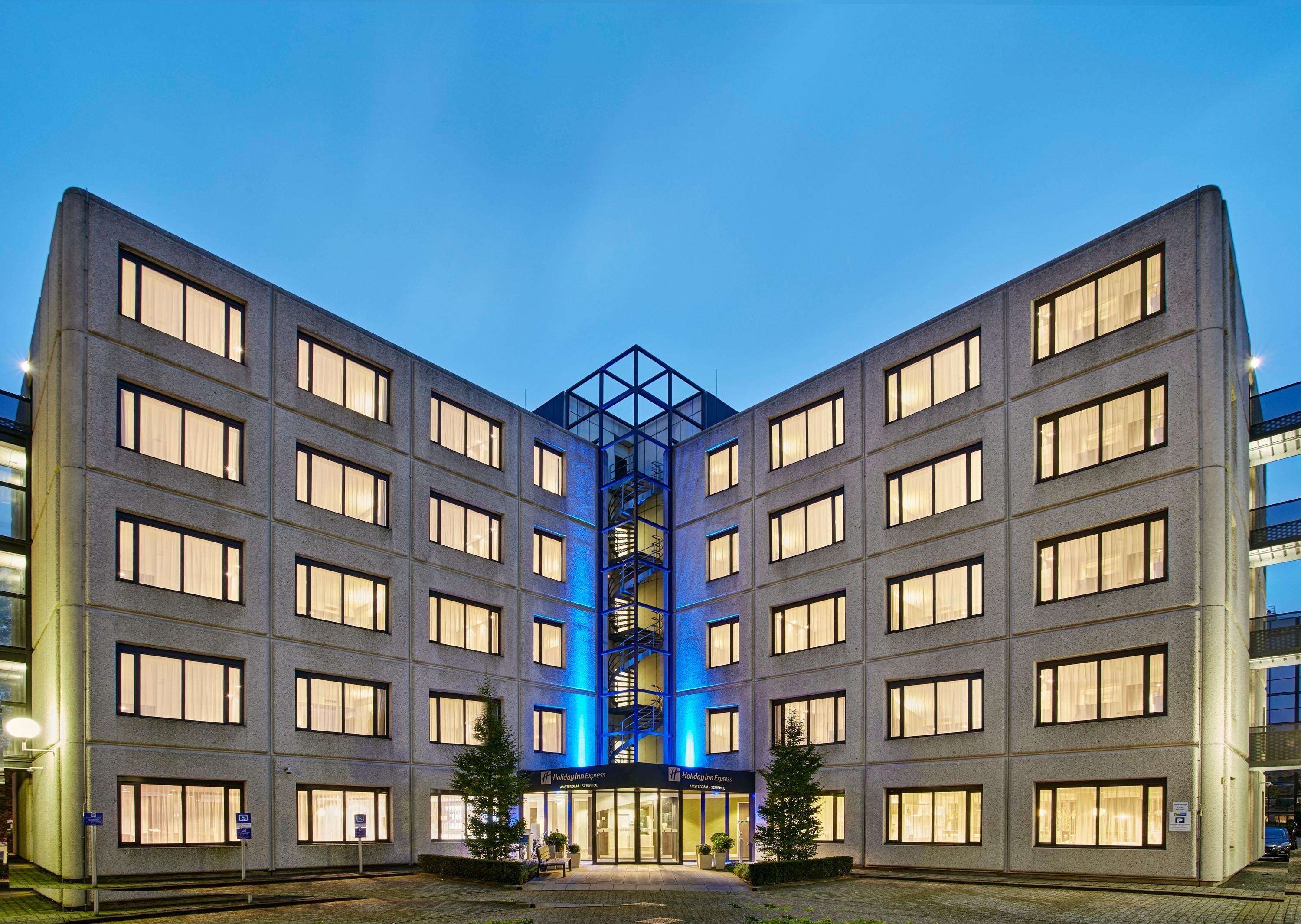 Gebäude