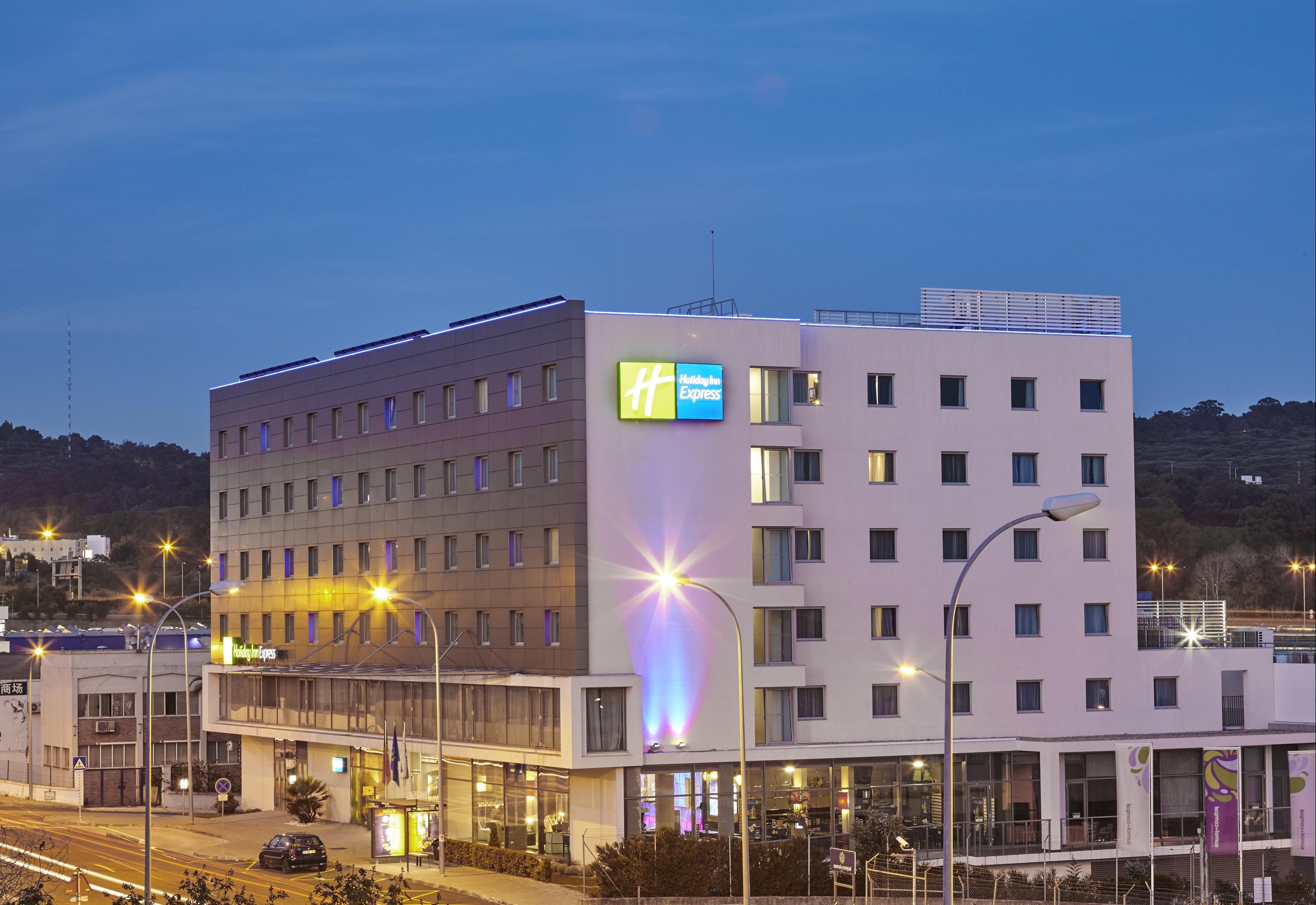 Gebäude
