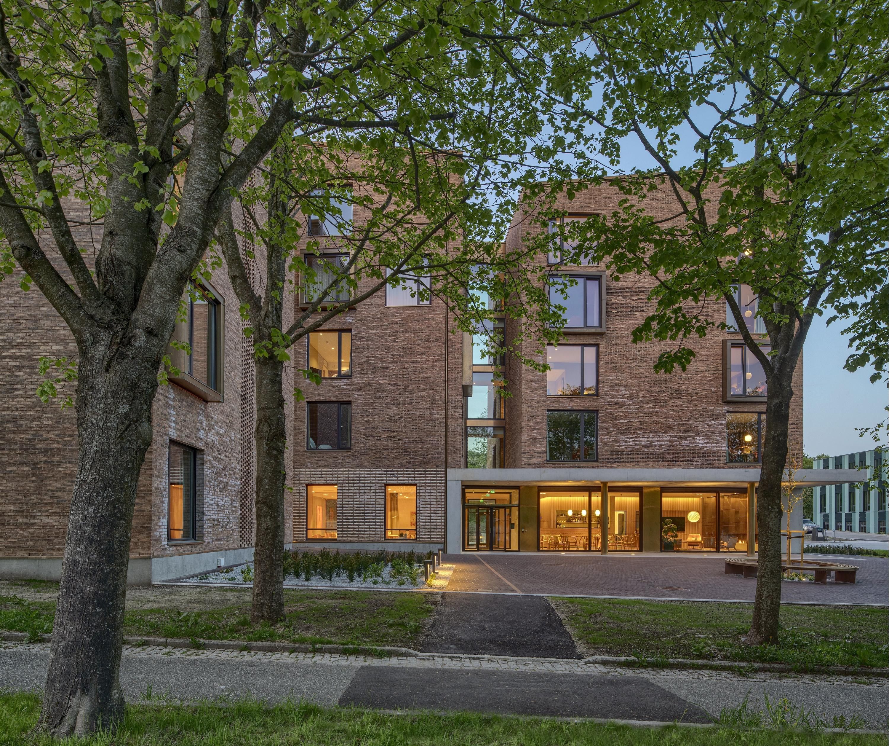 Gebäude