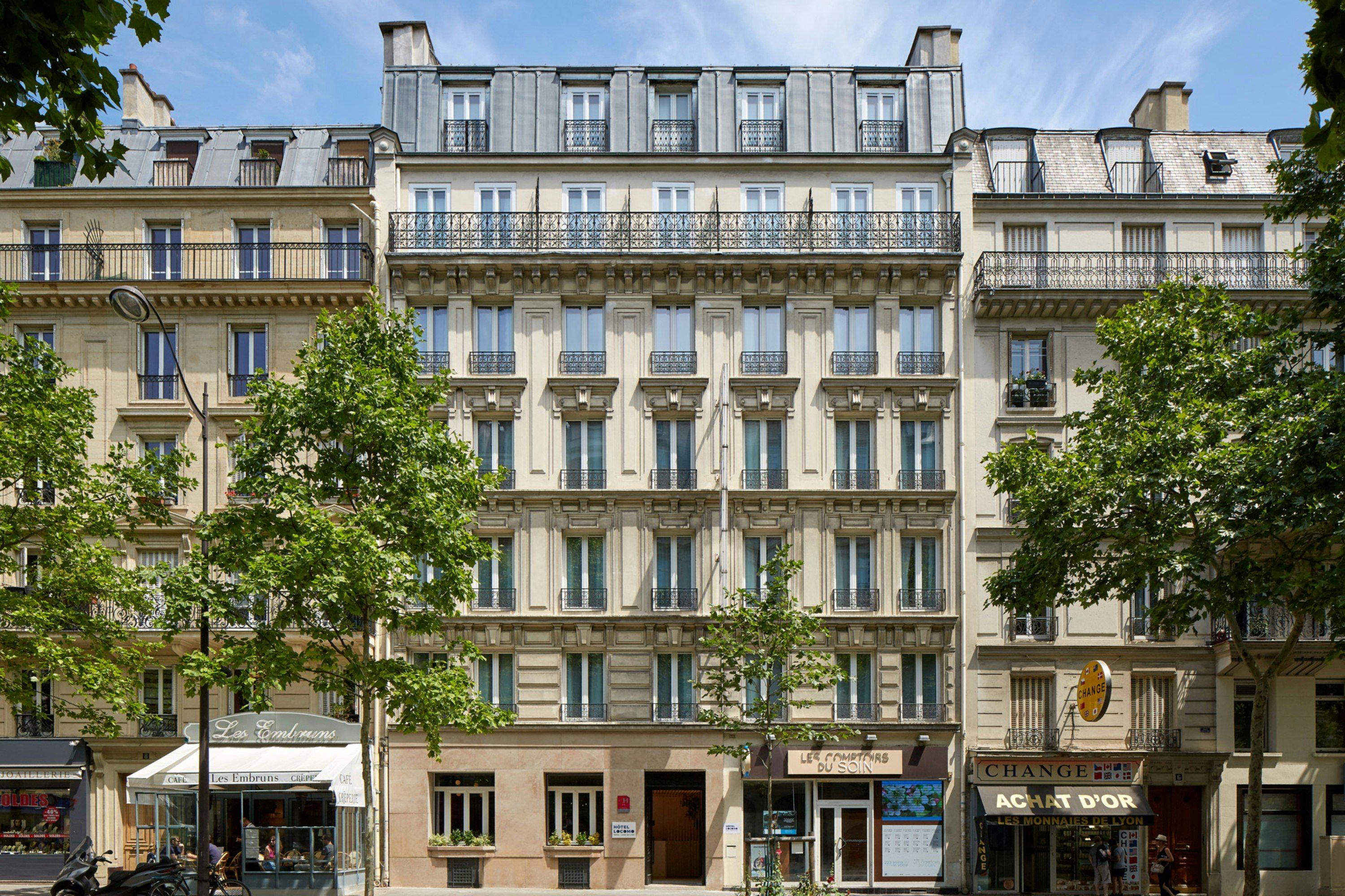 Gebäude
