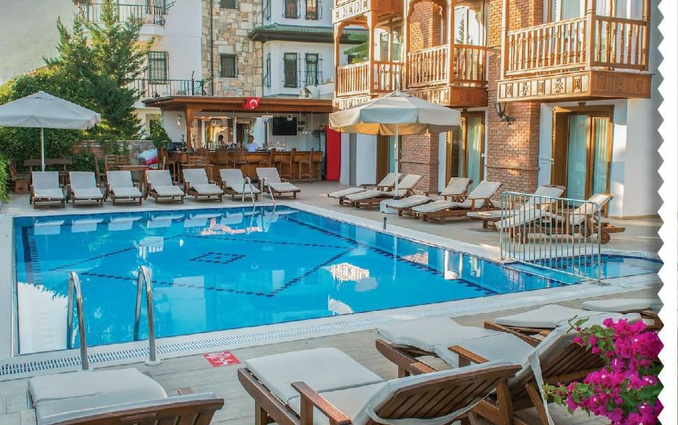 Pool Foto