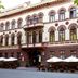 Gebäude