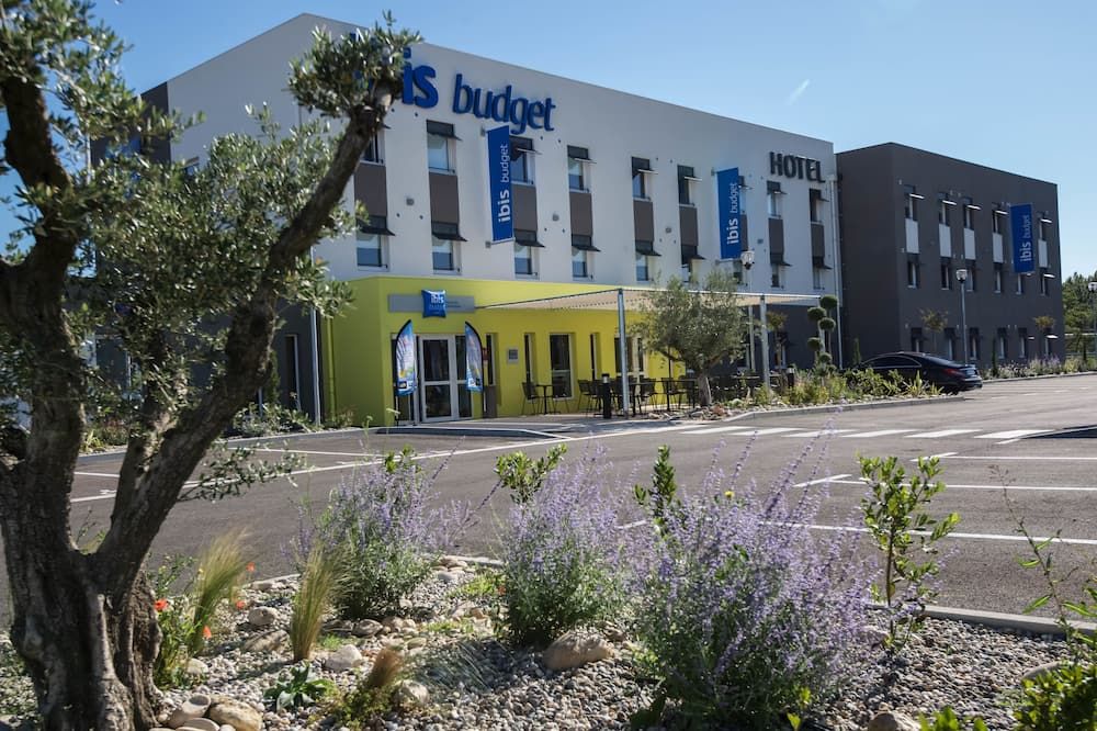 Gebäude