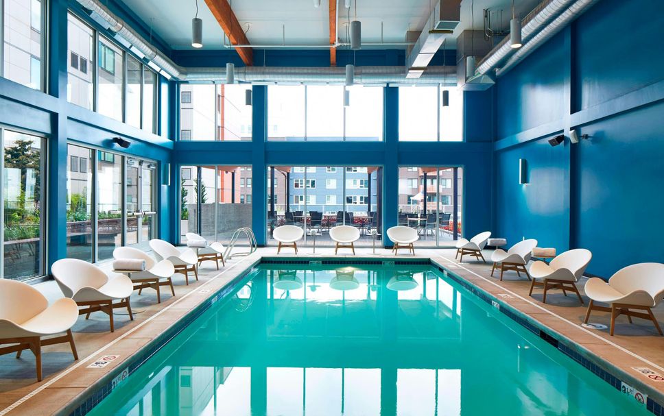 Pool Foto