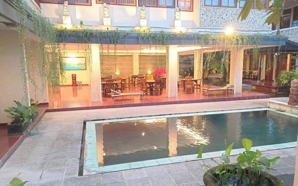 Pool Foto