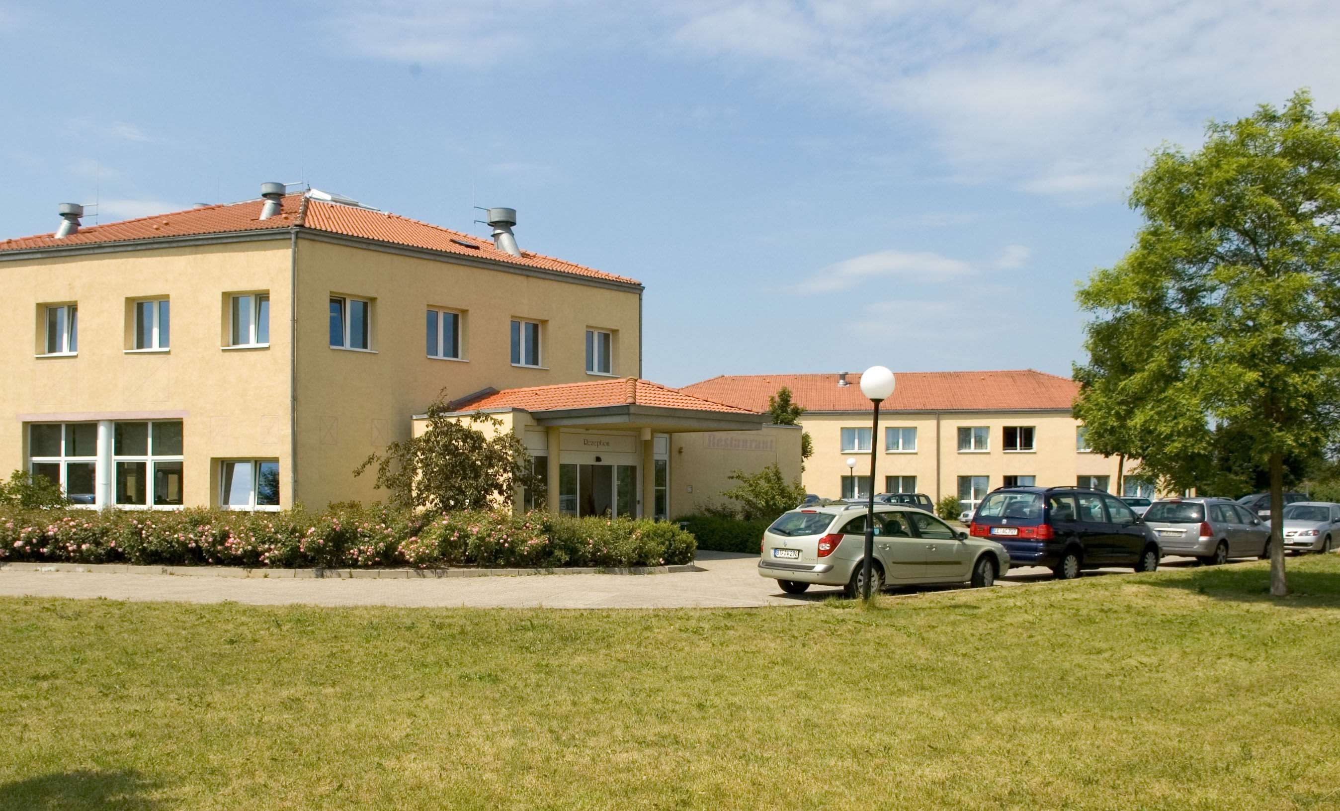 Gebäude