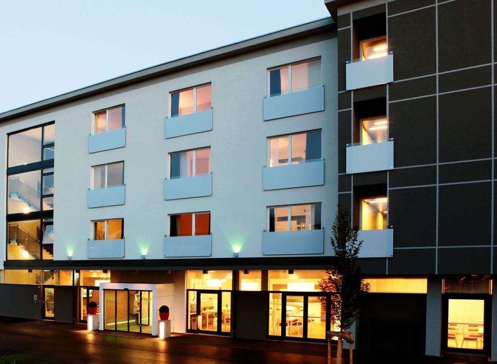 Gebäude